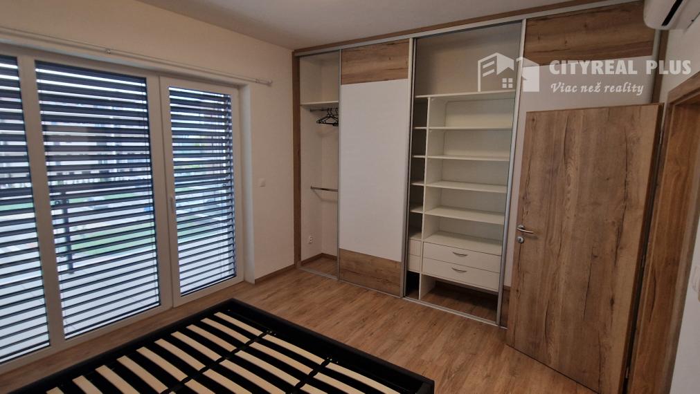 NA PRENÁJOM LUXUSNÝ 3 IZBOVÝ BYT SOHO NOVÉ ZÁMKY