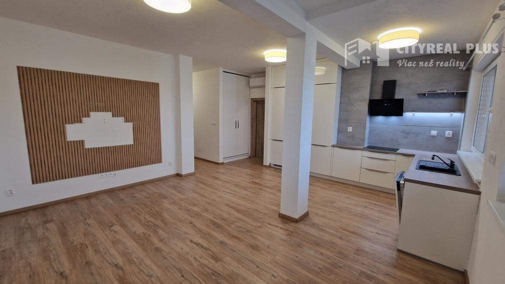 NA PRENÁJOM LUXUSNÝ 3 IZBOVÝ BYT SOHO NOVÉ ZÁMKY