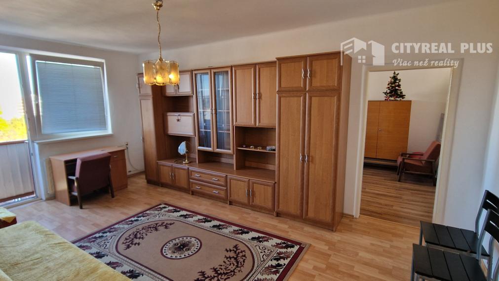 Ponúkam na prenájom 2 izbový byt na ulici Ľ.Štúra Nové Zámky