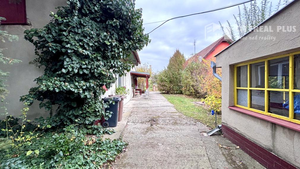 Ponúkame Vám na predaj 1 izbový dom v Nových Zámkoch