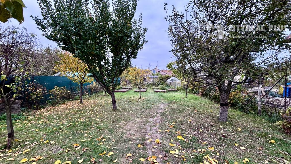 Ponúkame Vám na predaj 1 izbový dom v Nových Zámkoch