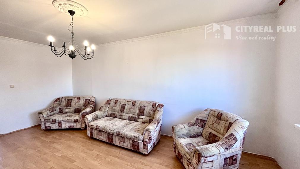 Ponúkame Vám na predaj 3,5 izbový byt v Nových Zámkoch