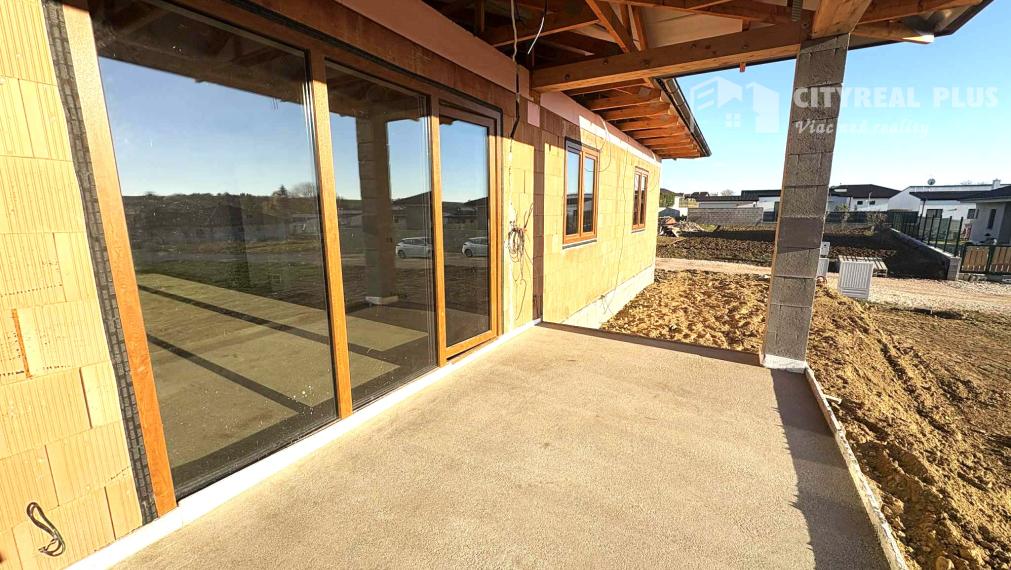 Na predaj 4-izbová novostavba  v obci Golianovo