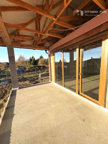 Na predaj 4-izbová novostavba  v obci Golianovo