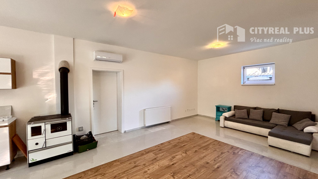 Ponúkame Vám na prenájom novostavbu 3 izbového domu v meste Nesvady