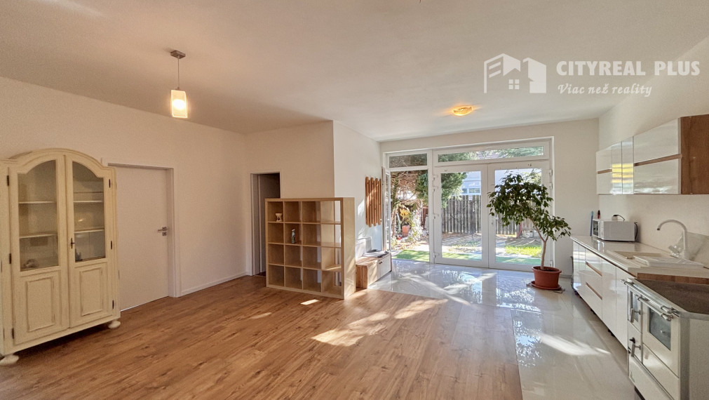 Ponúkame Vám na prenájom novostavbu 3 izbového domu v meste Nesvady