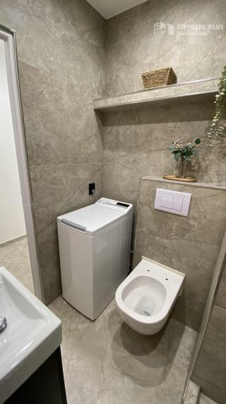 Prenájom luxusný 1-izbový byt balkón Podzámska Nové Zámky