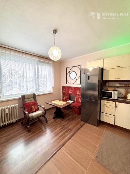 Ponúkame Vám na prenájom zariadený 1 izbový byt v meste Nové Zámky