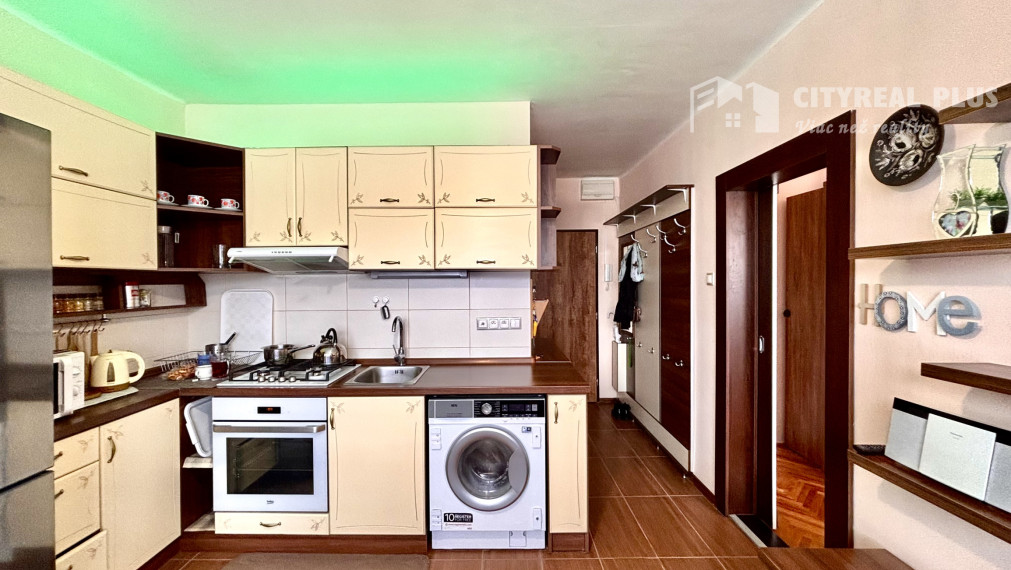 Ponúkame Vám na prenájom zariadený 1 izbový byt v meste Nové Zámky