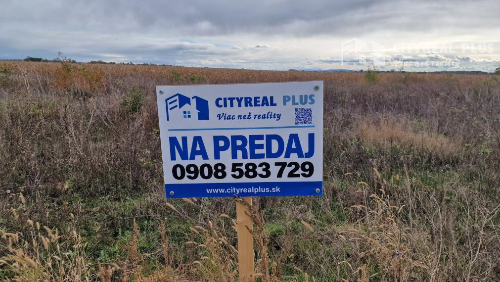 Predám stavebný pozemok 1178 m2 v novej ulici HURBANOVO