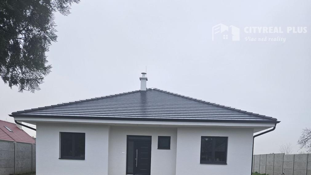 Na predaj 4 izbová moderná novostavba 15 km od Komárna obec VIRT