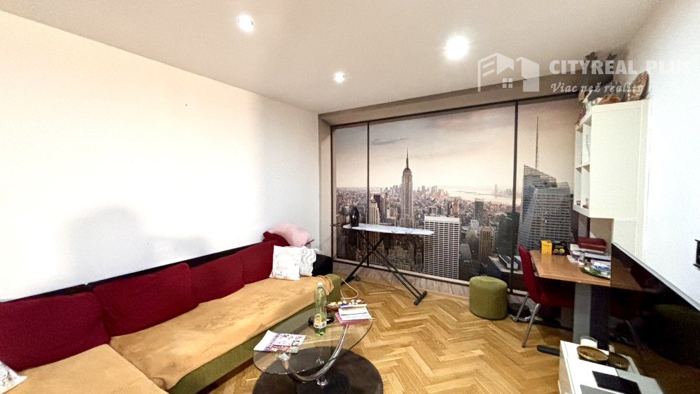 Ponúkame Vám na prenájom 3 izbový byt v meste Nové Zámky