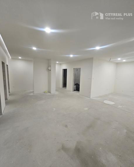 Na predaj 4 izbová moderná novostavba len 15 km od Komárna