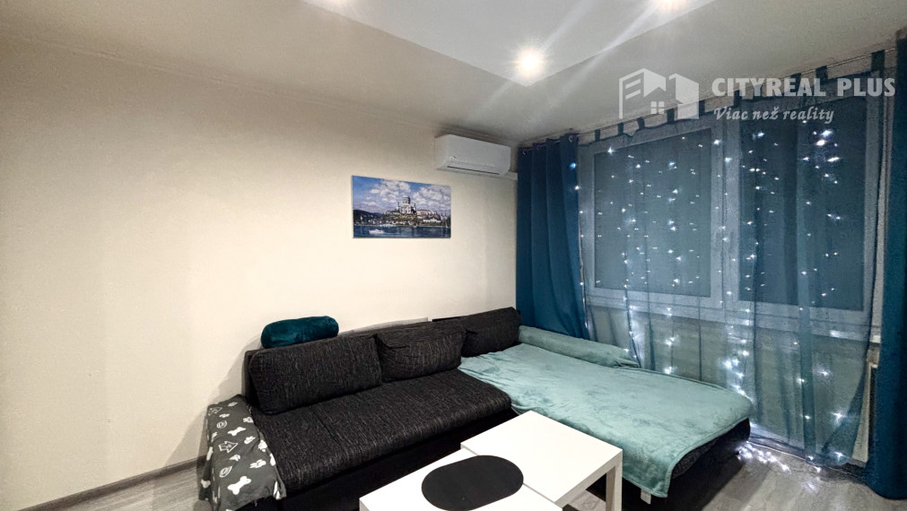 Ponúkame Vám na prenájom zariadený 1 izbový byt v Nových Zámkoch