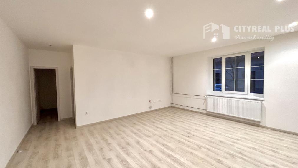 Ponúkame Vám na predaj v novostavbe veľký 3 izbový byt v meste Nové Zámky