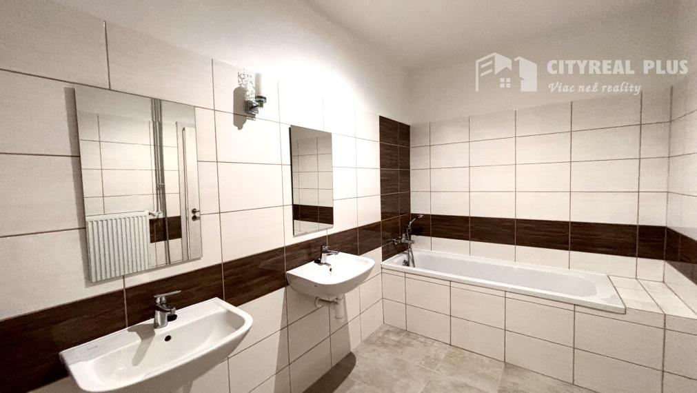 Ponúkame Vám na predaj v novostavbe veľký 3 izbový byt v meste Nové Zámky