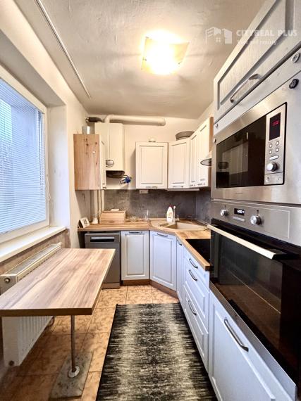 Ponúkame Vám na prenájom 3 izbový byt v Nových Zámkoch