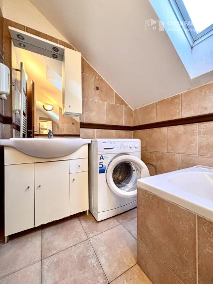 Ponúkame Vám na prenájom 2 izbový byt v meste Nové Zámky