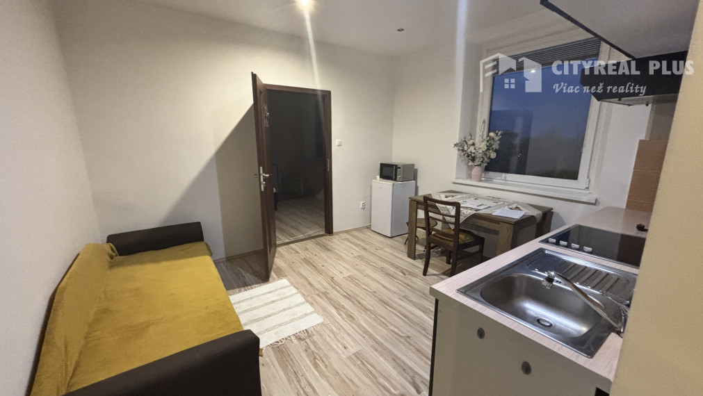 Ponúkame Vám na predaj  prerobený 1-izbový byt v meste Štúrovo