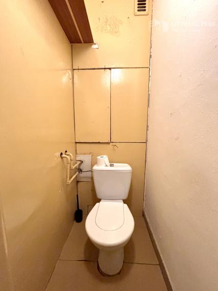 Ponúkame Vám na predaj tehlový 2 izbový byt v centre mesta Šurany