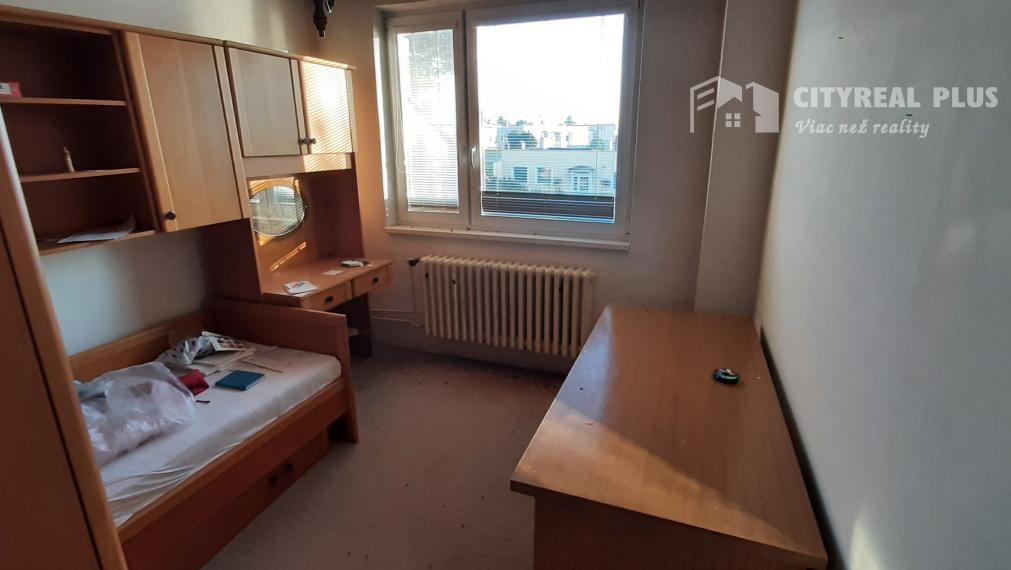 Na predaj 5 izbový rodinný dom v milionárskej štvrti Nové Zámky