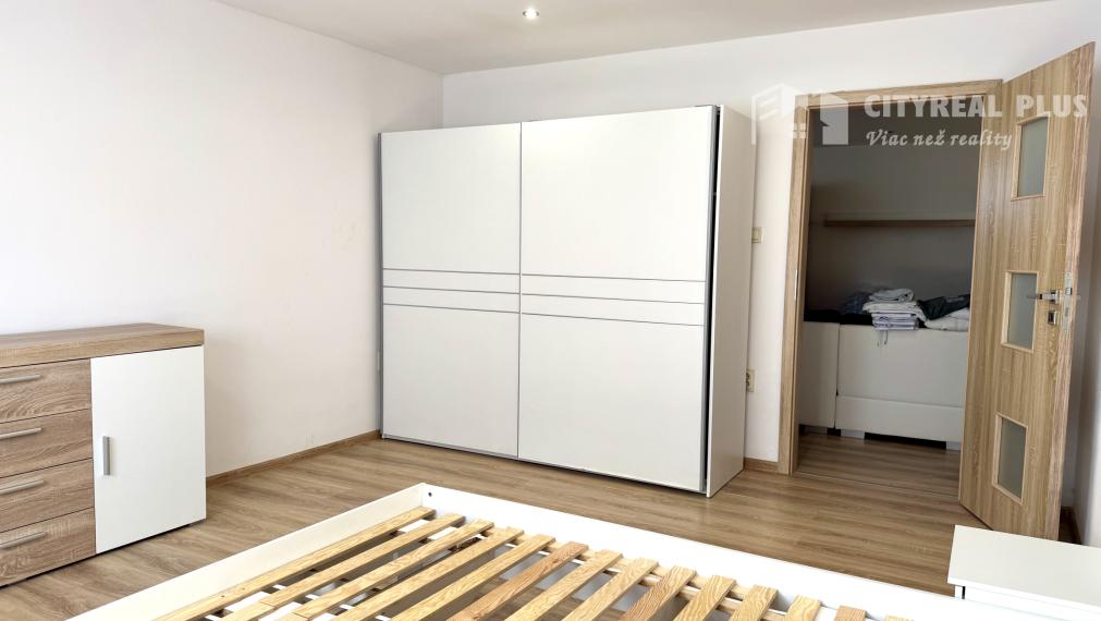 Ponúkame Vám na predaj rodinný dom v meste Kolárovo