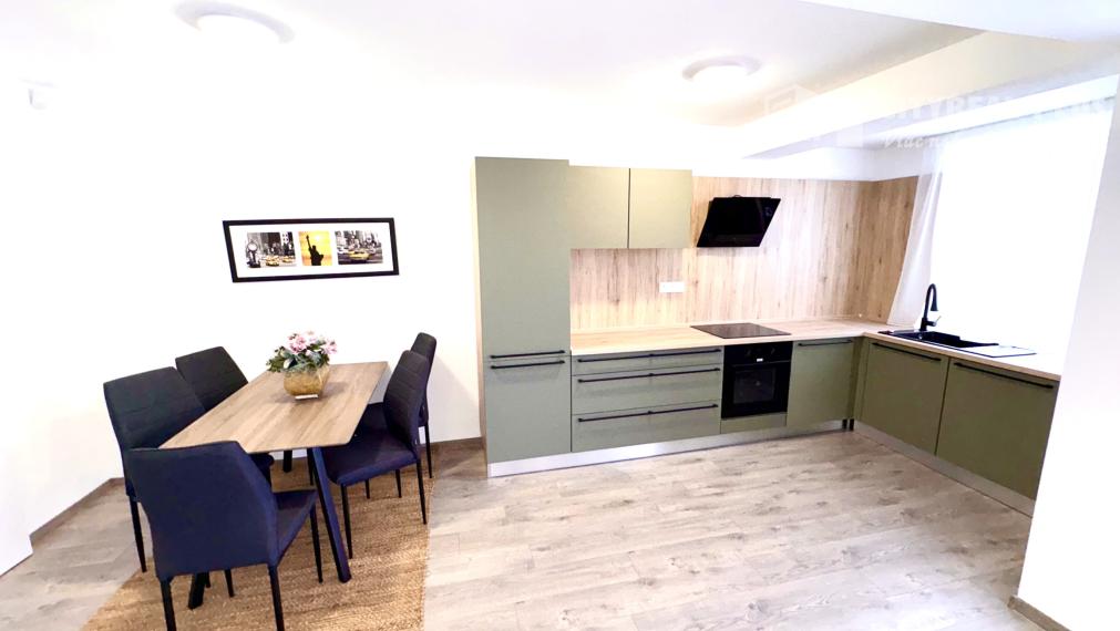 Na predaj 4-izbová novostavba s garážou Šurany