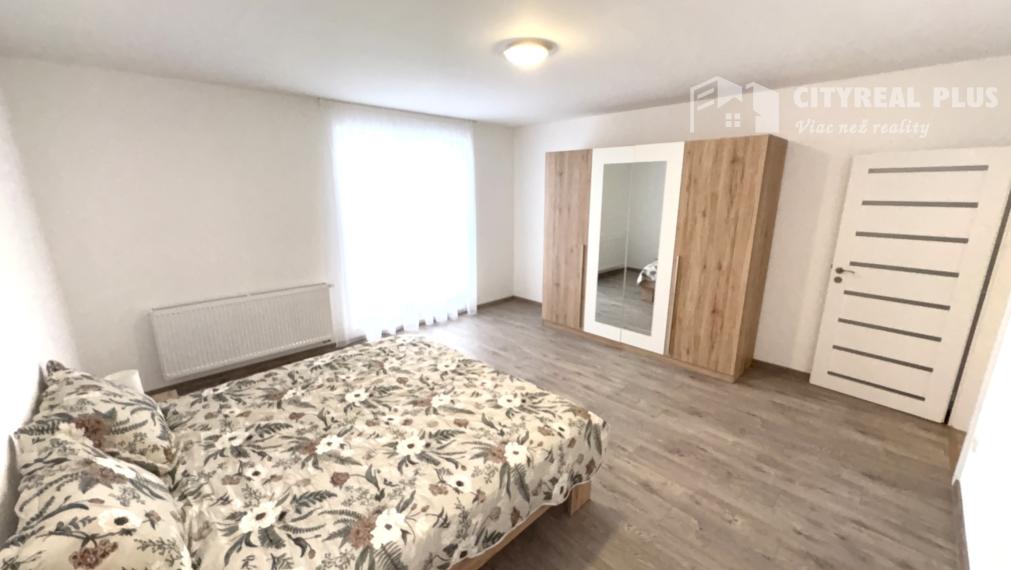 Na predaj 4-izbová novostavba s garážou Šurany