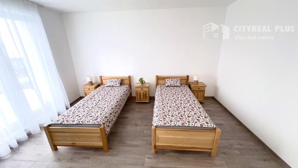 Na predaj 4-izbová novostavba s garážou Šurany