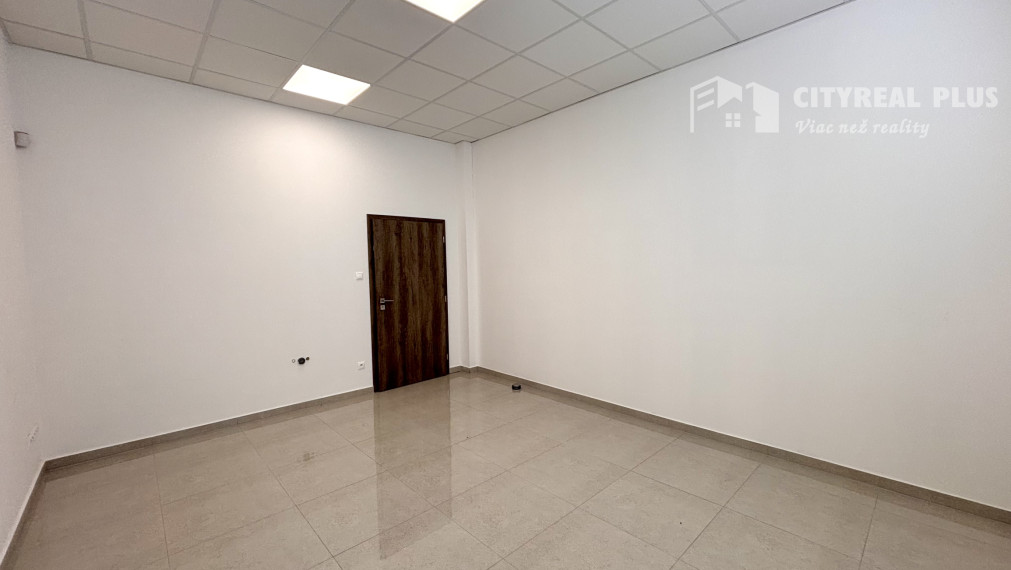 Ponúkame Vám na prenájom obchodné priestory vo vyhľadávanej lokalite v meste Nové Zámky