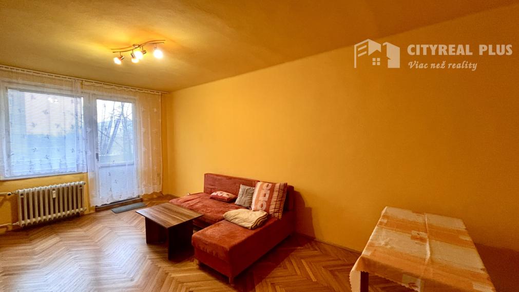 Ponúkame Vám na prenájom zariadený, veľký 3 izbový byt v meste Nové Zámky