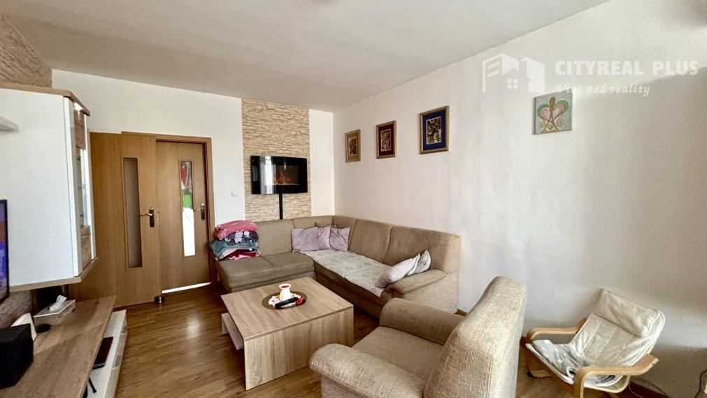 Ponúkame Vám na predaj 3 izbový byt vo vyhľadávanej lokalite v meste Nové Zámky