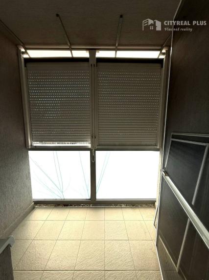 NOVINKA Predám 3 izbový byt s lodžiou S.H. Vajanského