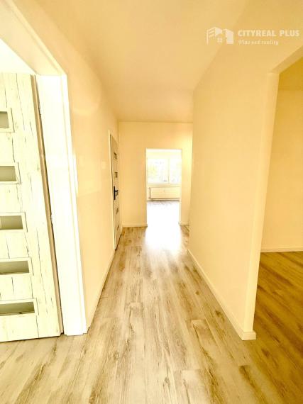 NOVINKA Predám 3 izbový byt s lodžiou S.H. Vajanského