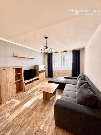 Ponúkame Vám na prenájom kompletne prerobený 2 izbový byt v Nových Zámkoch