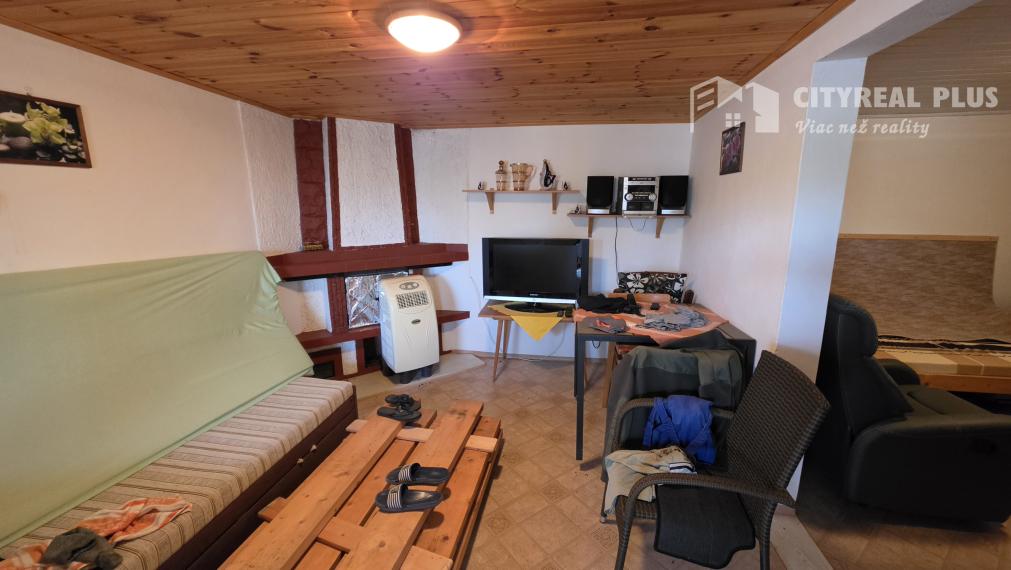 Predám chatu s kúpeľňou na Zúgove Nové Zámky