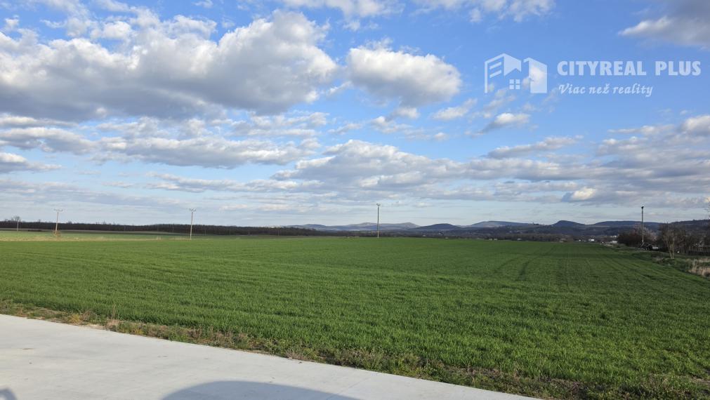 Na predaj 4 izbová moderná novostavba 15 km od Komárna obec VIRT