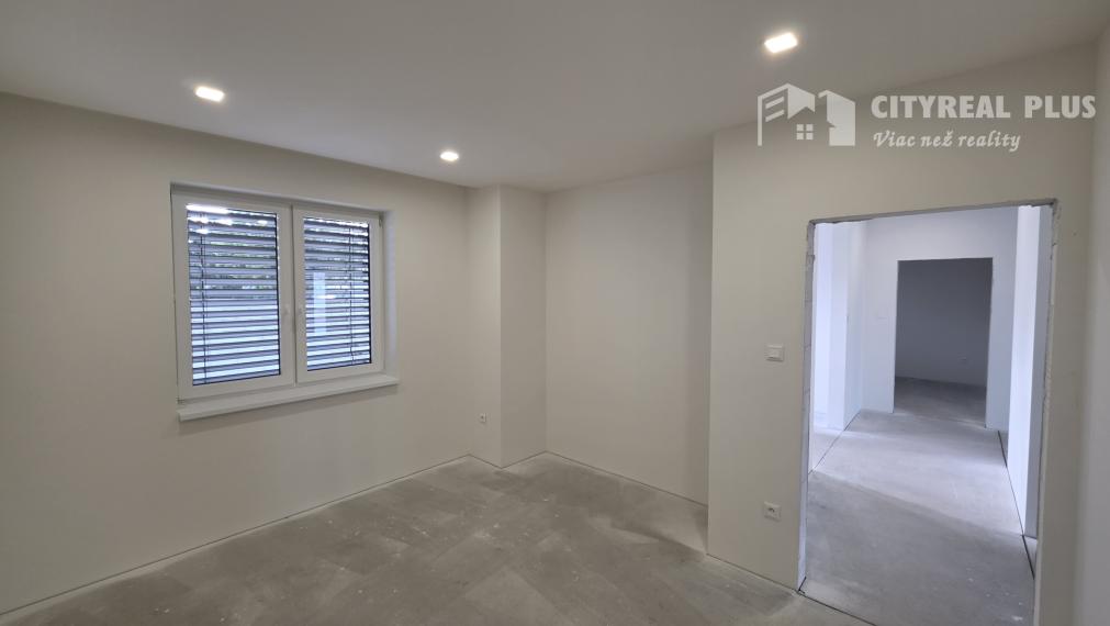 Na predaj 4 izbová moderná novostavba 15 km od Komárna obec VIRT