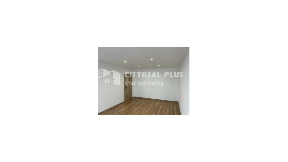 Predám 1-Izbový byt po čerstvej a kompletnej prerábky 40m² Nové Zámky