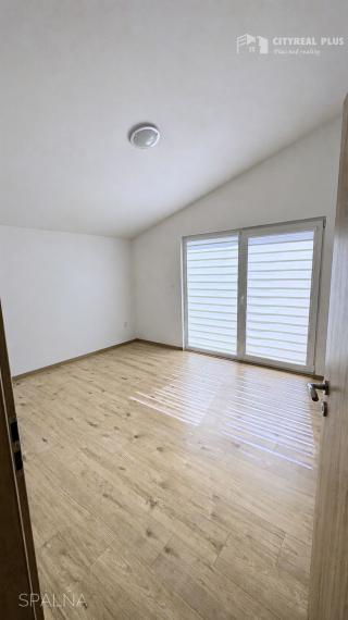 Na predaj krásny 4 izbový rodinný dom v Hronských Kosihách