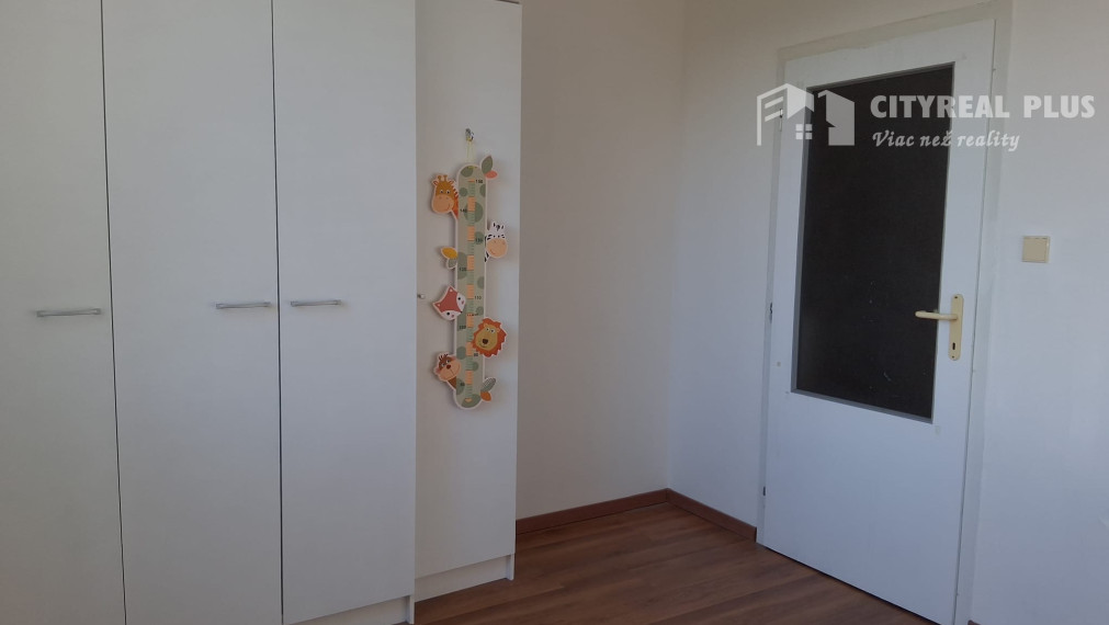 NA PRENÁJOM krásny 3-izbový byt na sídlisku MDŽ v Šuranoch