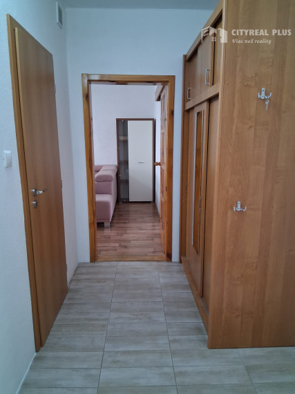 NA PRENÁJOM krásny 3-izbový byt na sídlisku MDŽ v Šuranoch