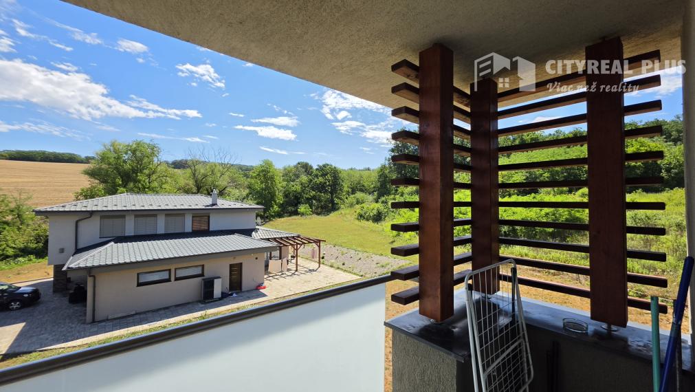 Predám krásny 2-izbový apartmán v novostavbe Podhájska