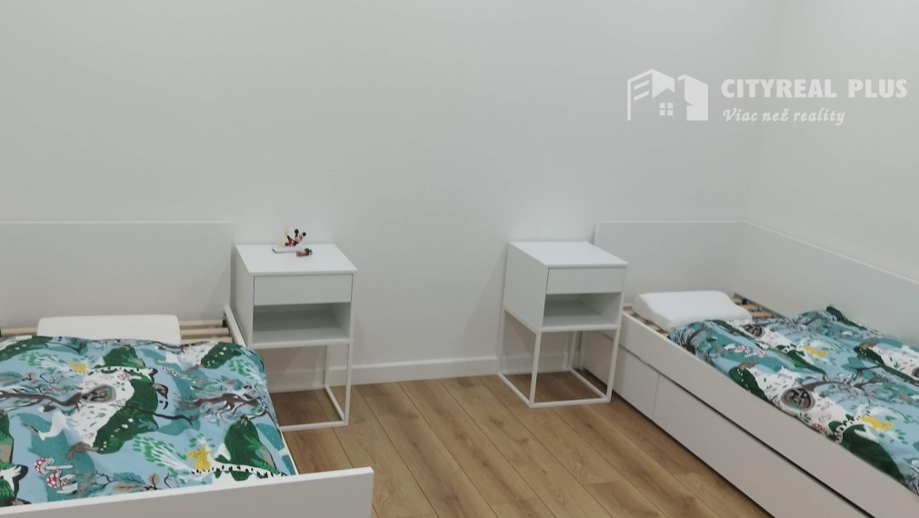 Na PRENÁJOM 3 izbový byt Cyrilometódska Nové Zámky