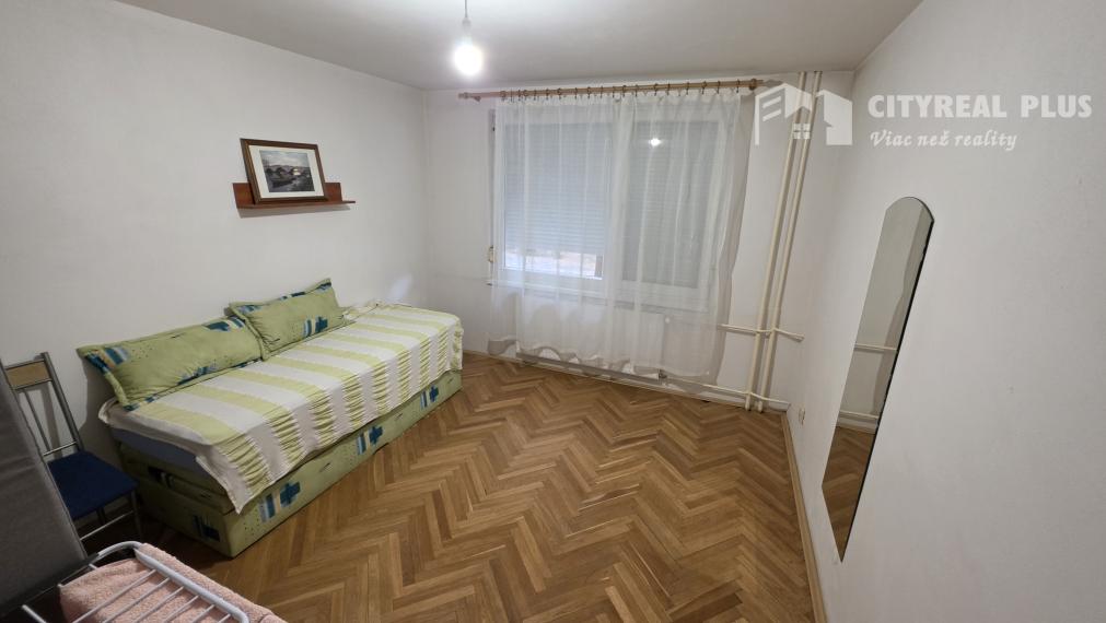 Ponúkam na PREDAJ 2- izbový byt Šafáriková Nové Zámky