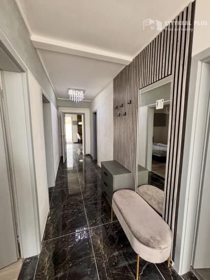 Ponúkame Vám na predaj moderný rodinný dom typu bungalov so samostatnými bytovými jednotkami