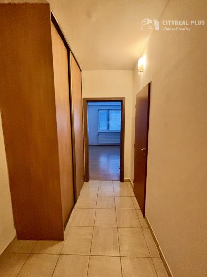 Ponúkame Vám na predaj 3 izbový byt v meste Nové Zámky