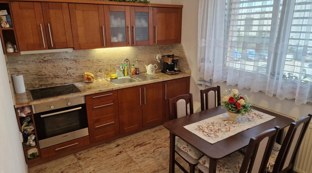 Na Predaj 2 izbový byt tehlovej bytovke lodžia Šurany