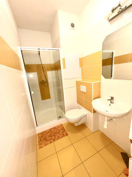 PREDÁM APARTMÁN S BALKÓNOM PODHÁJSKA