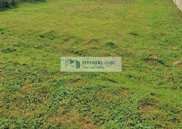 Predám stavebný pozemok Dvory nad Žitavou